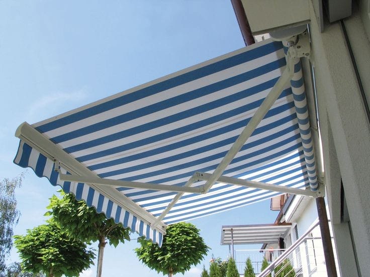 Awning gulung